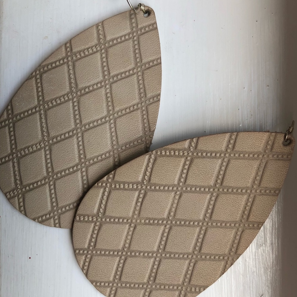 Nickel & Suede Gray Mosaic Earrings